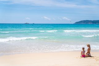 三亚（太阳)热情似火——来自北纬18度的问候