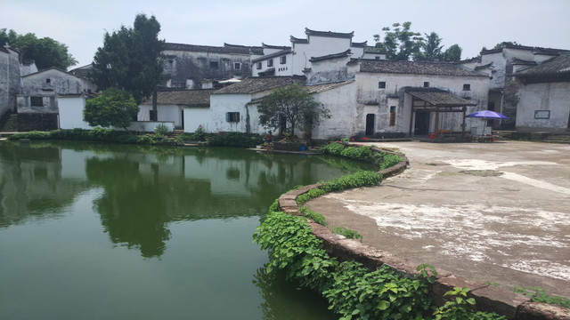 古老而不封闭的小村庄——诸葛八卦村