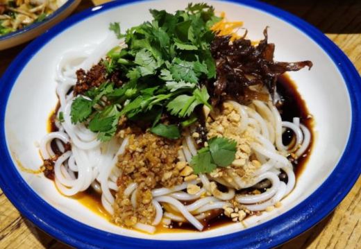 外婆味道·云南菜大当家(朝九晚五店)