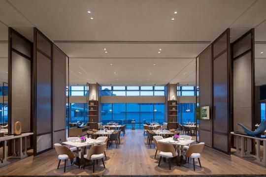 宁波东钱湖望岚酒店(国际会议中心店)·卡美丽雅融合餐厅
