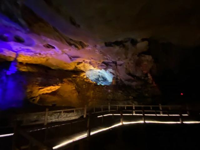 燕翔洞生态旅游景区旅行图片 1