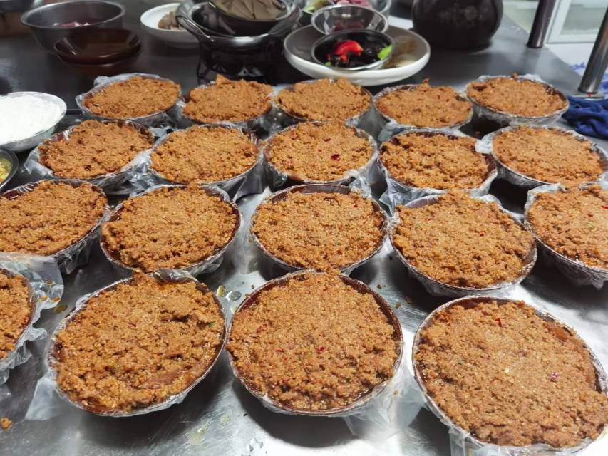 宁强何家中餐店餐厅图片