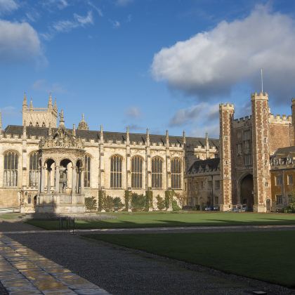 英国+爱尔兰11日跟团游