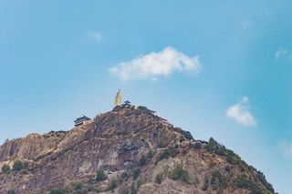 云南深山藏古寺，初建历史可追溯至明代，最高一座海拔3248米