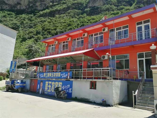 保定野三坡美玉农家院，拒马河从门前流过，漂流垂钓随便玩！