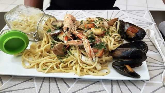 Mascapati Restaurant