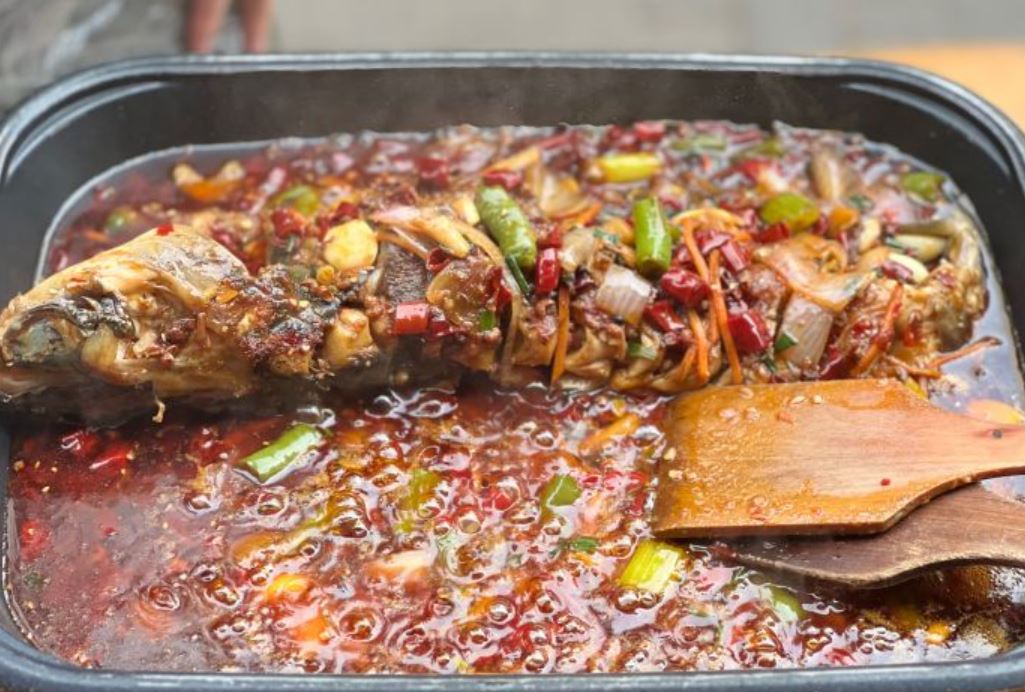 一家馆子纸包鱼.巫山烤鱼