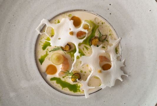 Hytra Restaurant & Bar