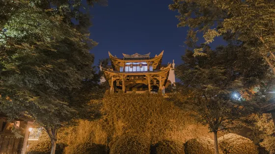 八詠樓