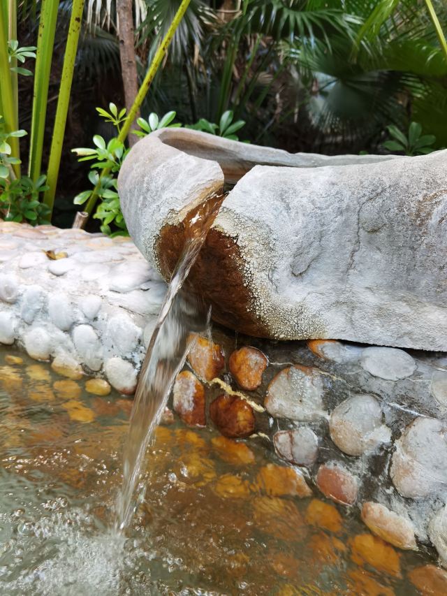 经律论文化旅游小镇旅行图片 3