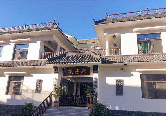 天津蓟县吉姆冒险世界花汐雨精品民宿,山水长伴,理想中的徽派风