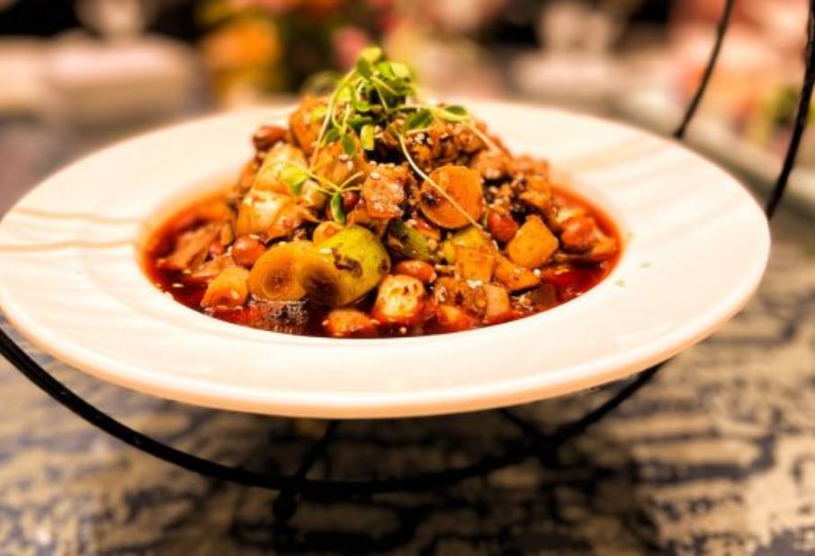 樽宴酒楼(川师店)