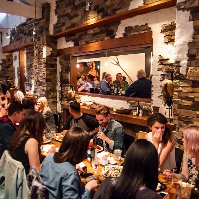 Balkan Restaurant餐厅图片