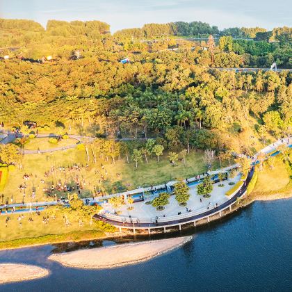 广州长隆旅游度假区+珠海长隆旅游度假区+深圳7日6晚私家团