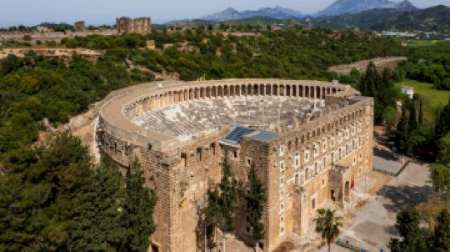 阿斯班多斯古剧场