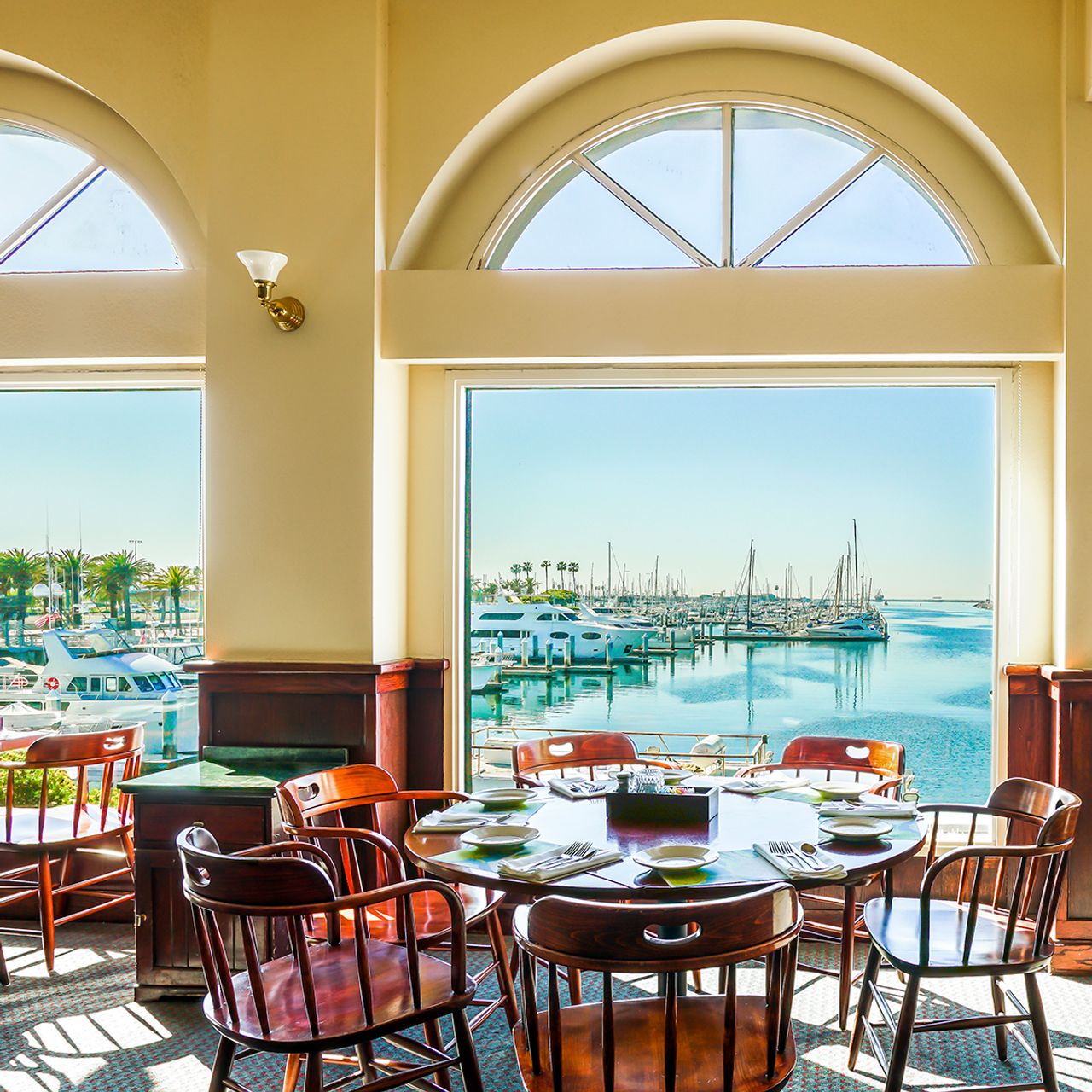 22nd Street Landing Seafood Grill & Bar