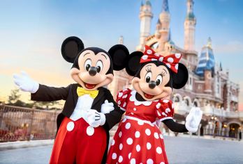 上海迪士尼【门票8/16项快速通行+提前快速入园+免绕胡】【①：可选：门票+早享卡+导游服务、或单选早享卡+导游服务[②：订单满额定人数送[烟花占位]]】