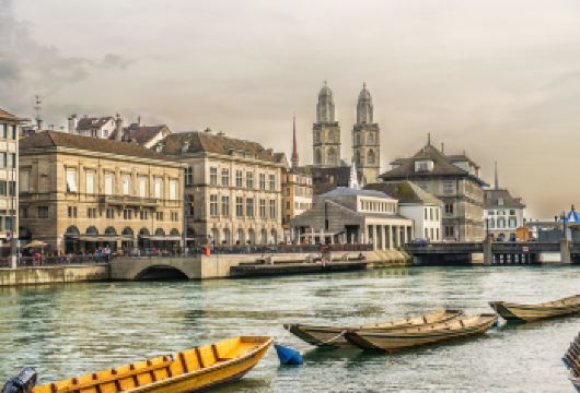 国际足联世界足球博物馆+国际足联总部+苏黎世大学/美术馆【私家团包车游 I 中英文司导 I 行程可沟通调整】