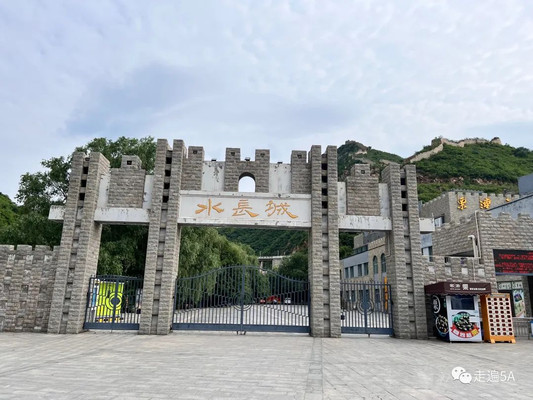 北京最独特的长城--黄花城水长城,长城不仅仅是在高高的山顶,在这里你能看到不一样的