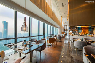 深圳这家设计感十足的豪华酒店,国庆假期快去打卡