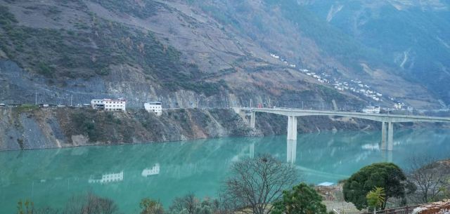 澜沧江风光旅行图片 1