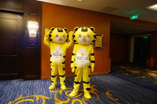 冰屋，铁锅炖，冰雪大世界，让我们一起玩酷冰城，感受雪国魅力