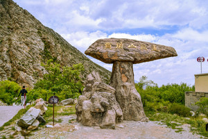 贺兰游记图文-贺兰山岩画