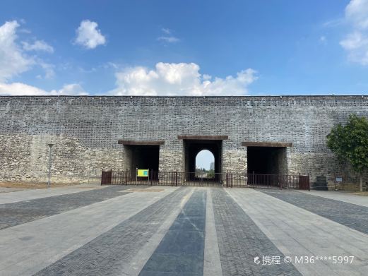 明中都西华门遗址