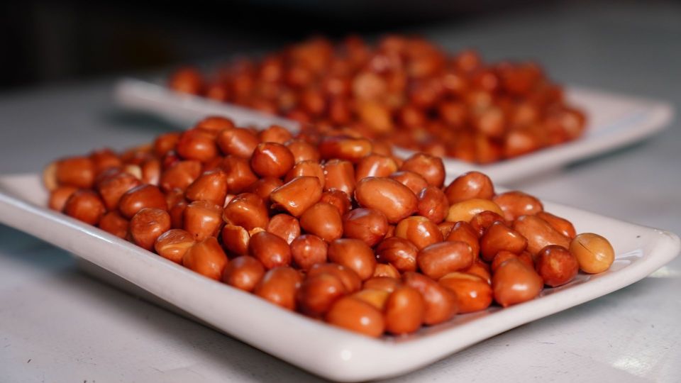 小胡碳烤羊腿·清真