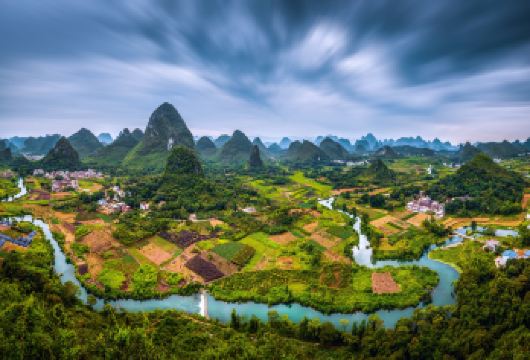 2人起私家团漓江漂流阳朔西街银子岩一日游桂林柳州上门接送【所选城市市区免费上门接送，方便快捷，省时省力（时间可微调）】