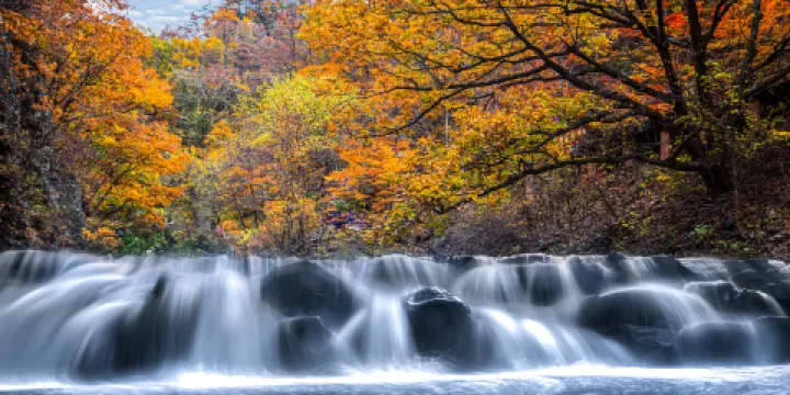 本溪老邊溝風景區