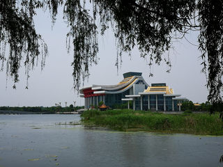 明知五一堵，还是要出行。----潜江游记