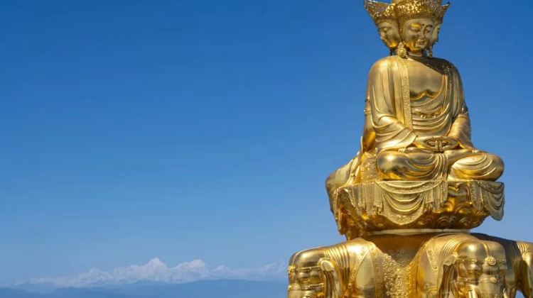 8D7N · Group Tours · Sichuan Panorama Tour,Chengdu+Chengdu Research Base of Giant Panda Breeding+Jiuzhaigou+Sanxingdui Museum+Leshan+Mount Emei,Stay in 5-Diamond Hotels,No shopping& Small Group of 10