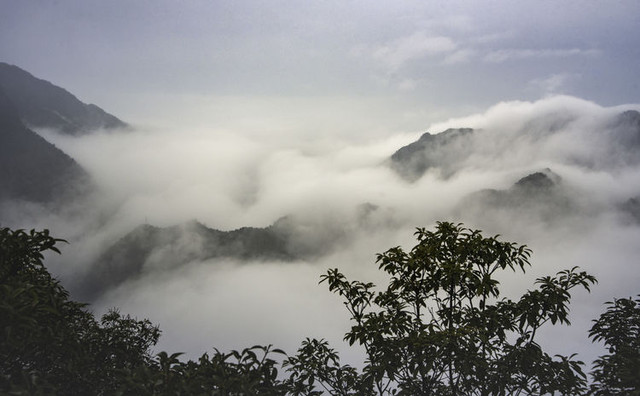 风雨大觉山，美丽南源村