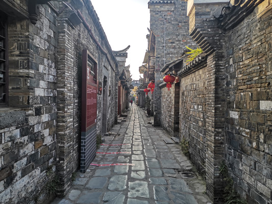 我和三河古镇之间,还隔着一个摄影师的距离