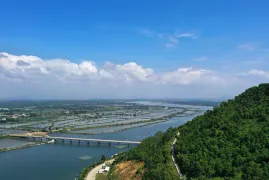 4-Day Shanwei Tour: Jinding Bay's resort vibes, Windmill Island's romantic seaside views