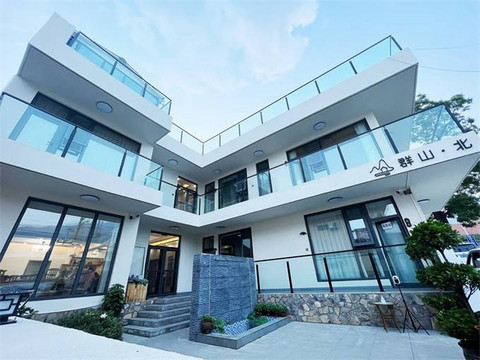 天津薊縣車神架群山北民宿，300平草坪露台，免費沙灘車暢快玩。