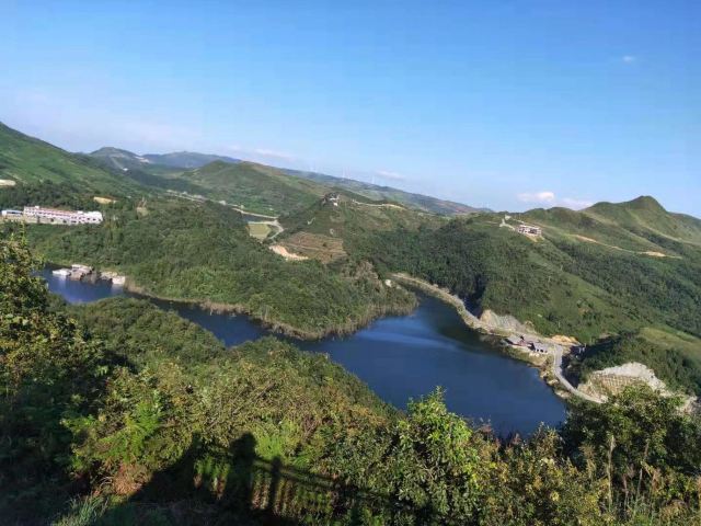 龙里大草原景区旅行图片 1