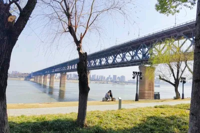 汉阳江滩