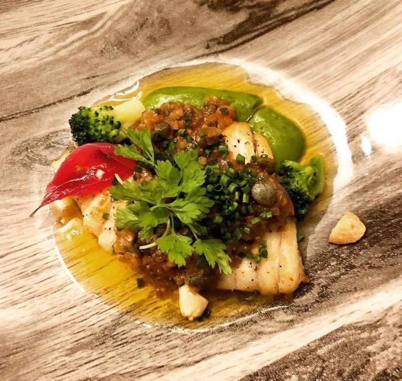 Statholderens Mat & Vinkjeller