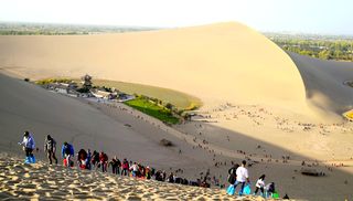 2020年秋租车自驾甘、青大环线(三):敦煌二日