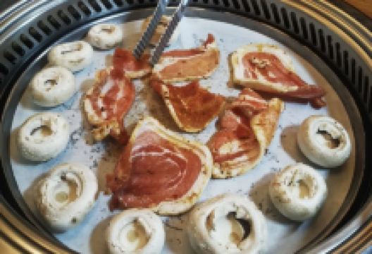 全家福炭火烤肉(恒康商厦店)美食图片