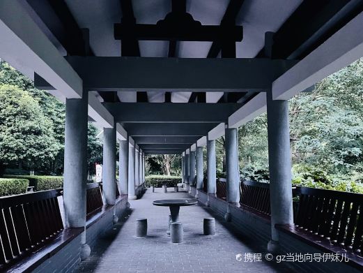 毛泽东广场-休息廊