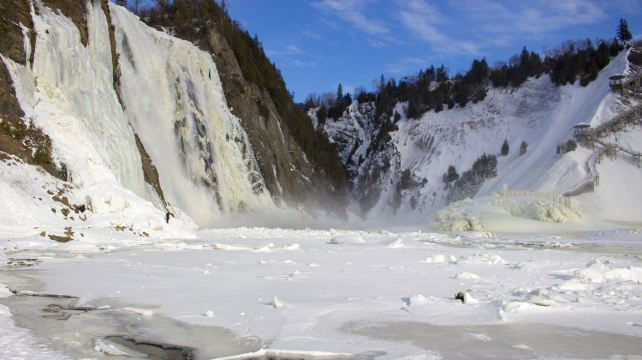 3-Day Canada Tour from Toronto·Montreal, Ottawa & Quebec | Parliament Hill and Montmorency Falls 