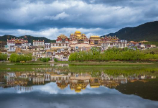 松赞林寺藏宝展览馆景点图片