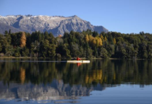 纳韦尔瓦皮湖景点图片