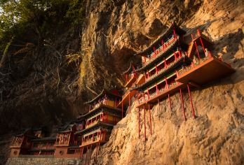 锦绣中华民俗村+金色海岸游艇+大梅沙海滨+中英街+深圳一日游【[特色服务]中英街快速办证，深圳市区上门接，2-6人私家小包团，可定制行程】