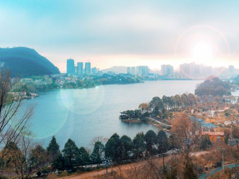 虹山公园