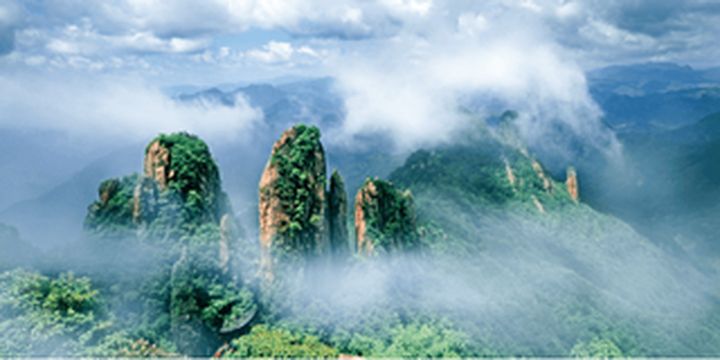 壶源江畔看浦江,一江书画一江诗