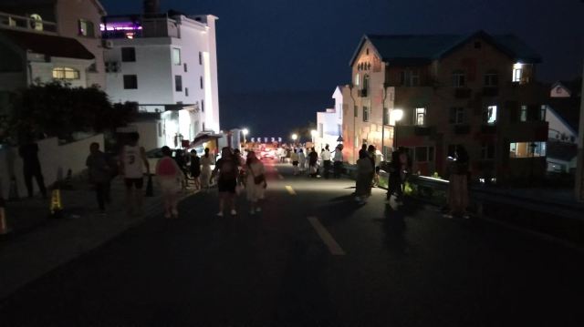 威海火炬八街游玩攻略简介,威海火炬八街门票/地址/图片/开放时间/照片/门票价格【携程攻略】